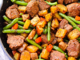 One-Skillet Steak Served with Vegetables